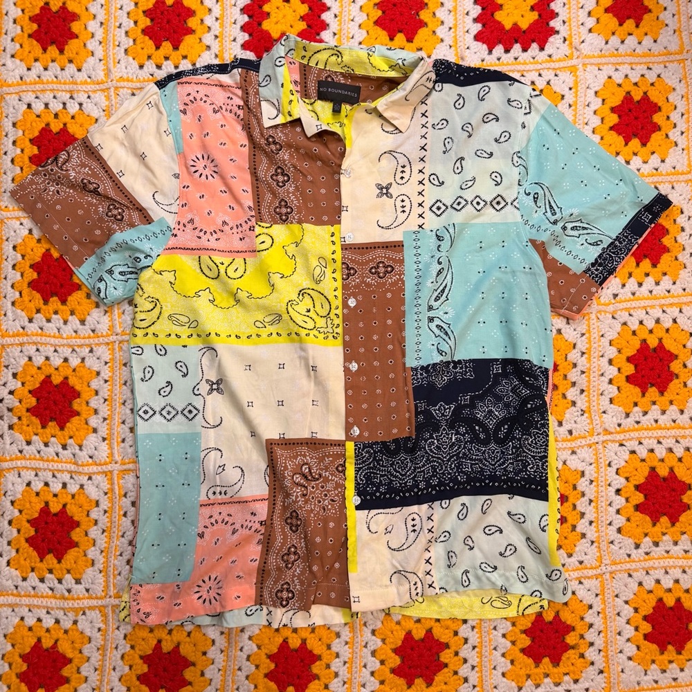 No Boundaries Multicolor Patchwork Bandana Button-Down Shirt